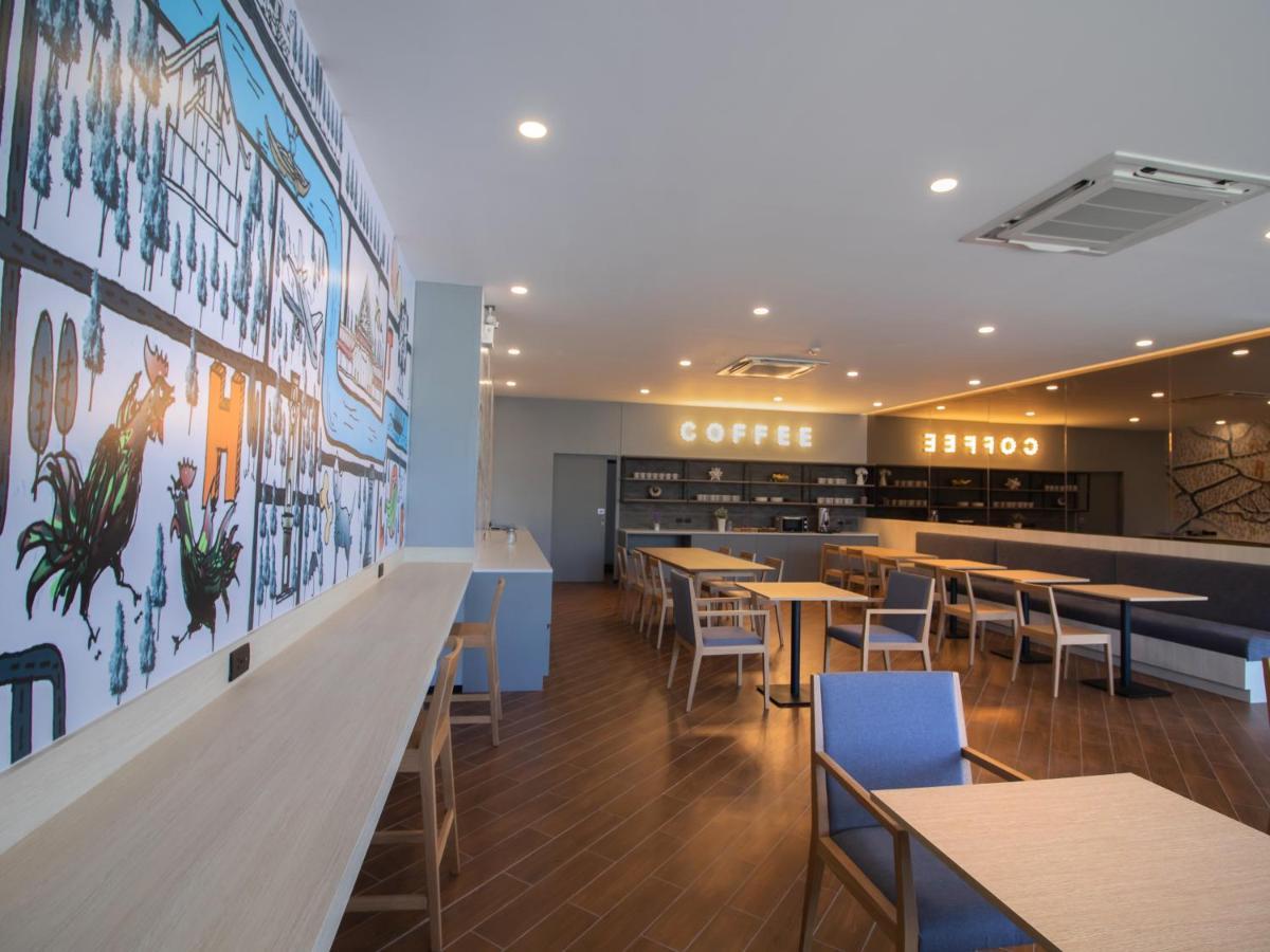 彭世洛财富D酒店【SHA Plus+】 外观 照片